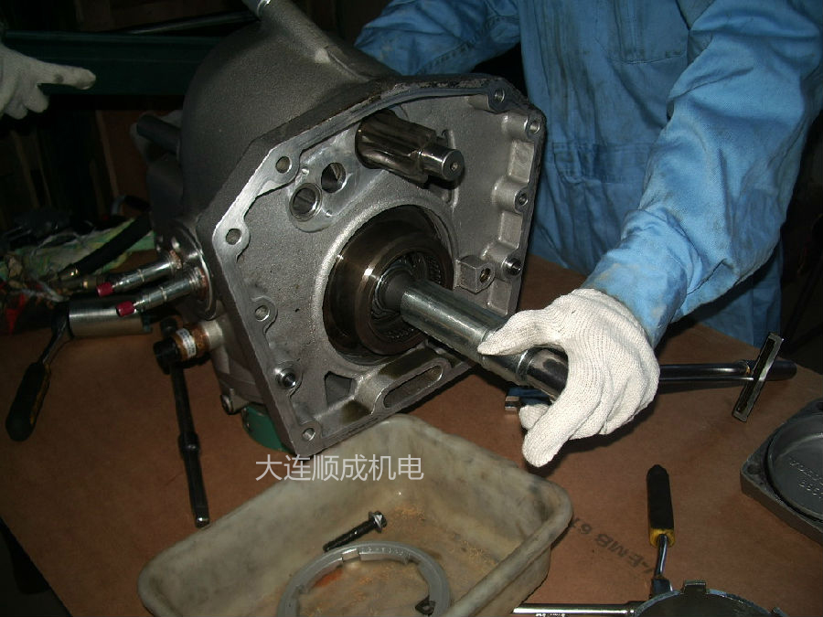 沃爾沃IPS尾機廠內(nèi)大修